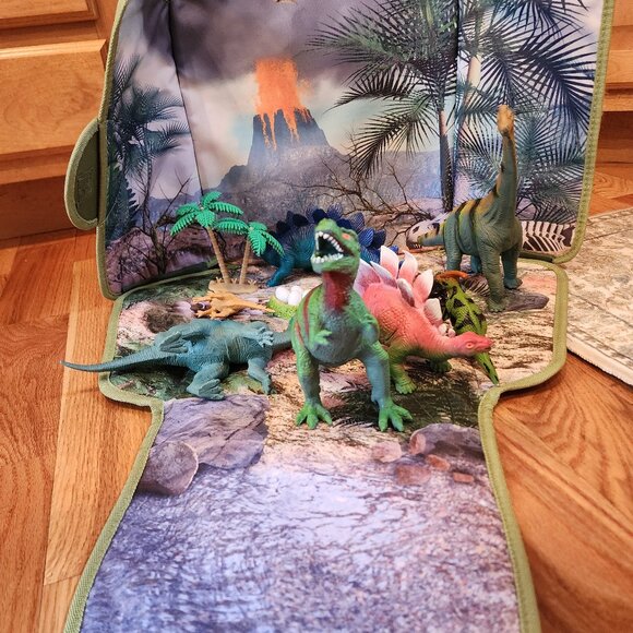 Lakeshore Learning Dinosaur on the go backpack - Picture 1 of 5